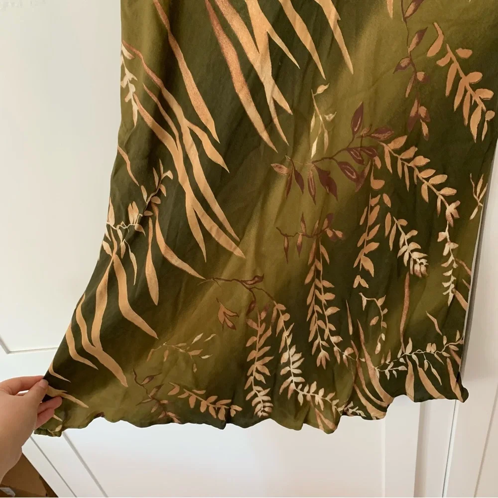 Salaam Green Animal Print Floral Midi Skirt Size Small/ Medium